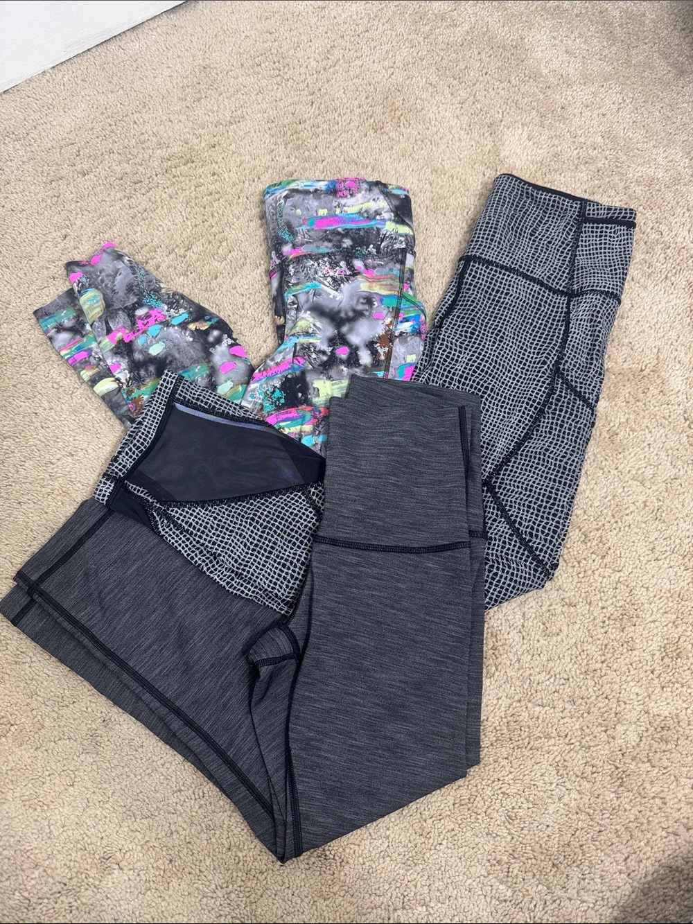 Lululemon Lot of Size 4 Fast snd Free Speed Up Align leggings 4 Pairs